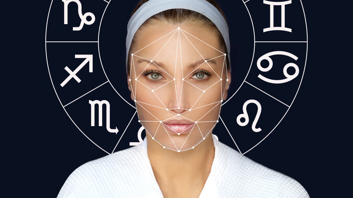 La belleza, ese concepto tan antiguo, tan visto de cerca por poetas, pintores, músicos y sobre todo amantes y que suele decirse que más que una concepción está en los ojos de quien lo experimenta.
<br>