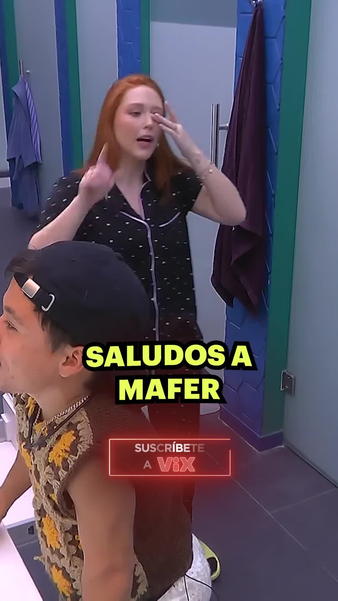 Hermana de Aldo envía saludos a sus amigas, pero nadie la escuchó