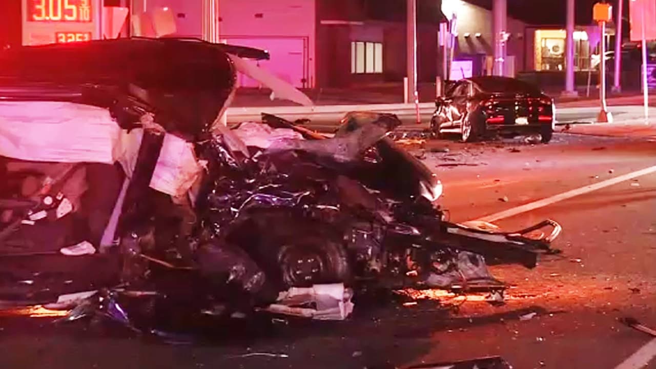 Una mujer y un niño murieron y otras seis personas resultaron heridas por accidente múltiple en Delaware