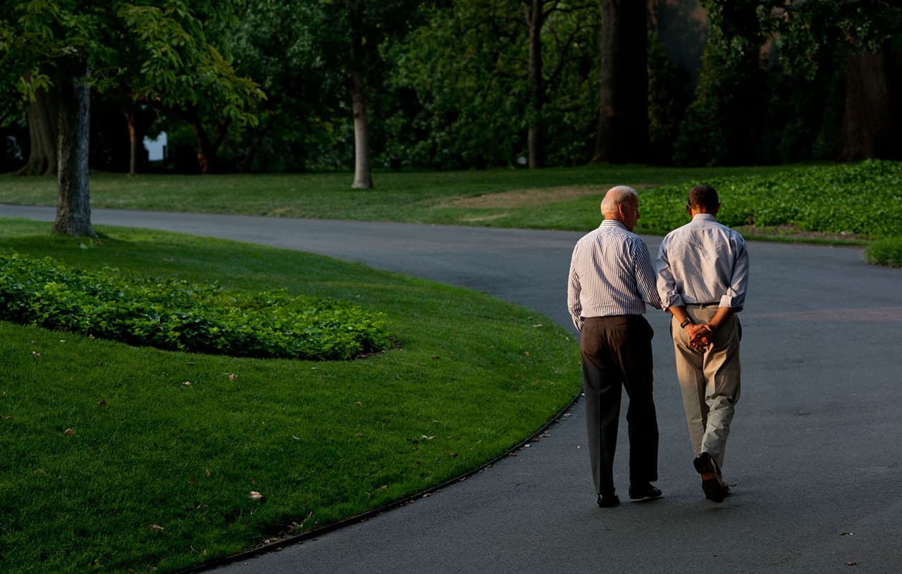 Quizás, así como sucedió con el amor entre Barack y Michele, esta amistad entre presidente y vicepresidente haya sido otra manera genuina de los Obama de mostrar que la naturaleza del poder también puede ser noble.
