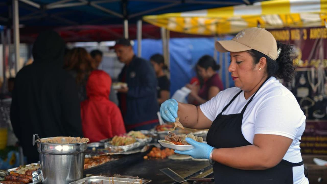 Con este evento, buscan que vendedores ambulantes en Long Beach conozcan nuevas leyes que podrían beneficiarlos