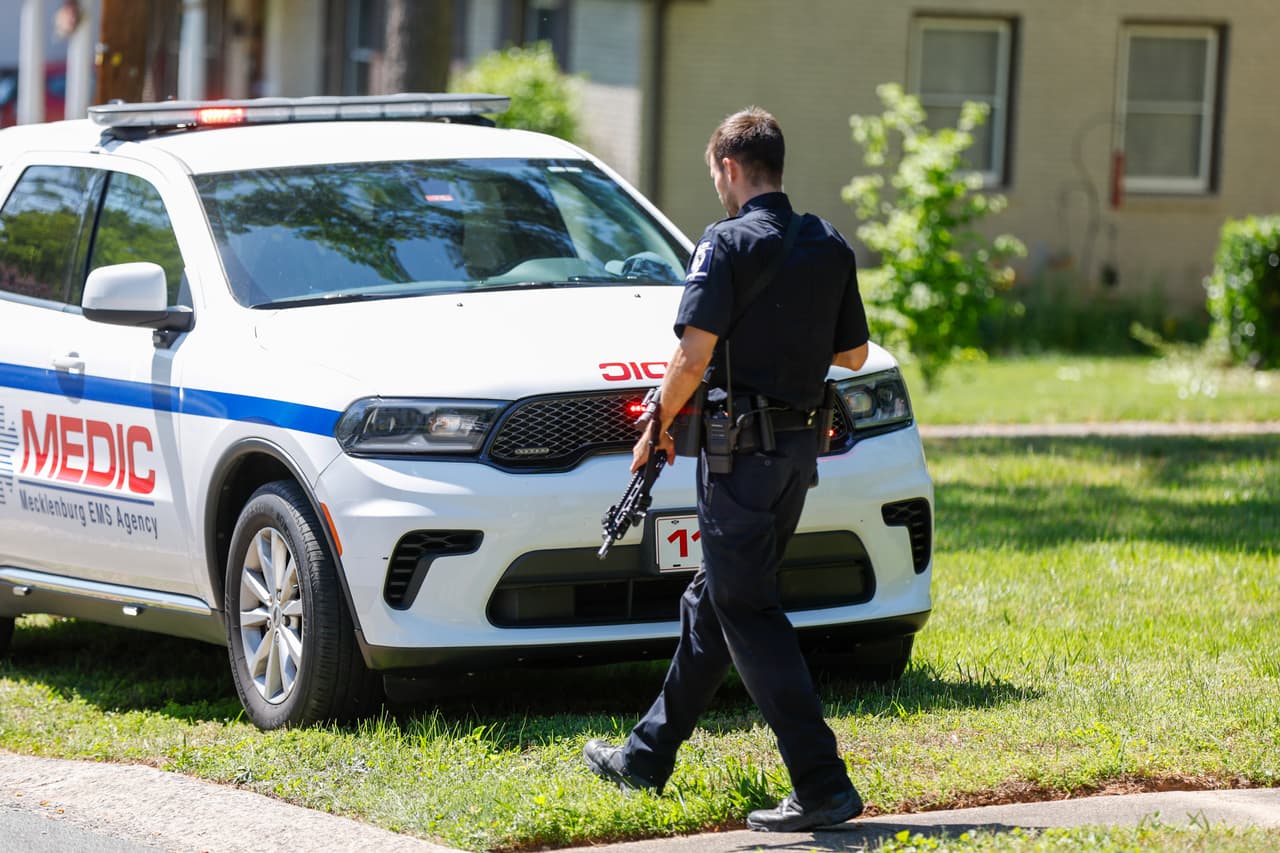 En la zona se vio una fuerte presencia policial.