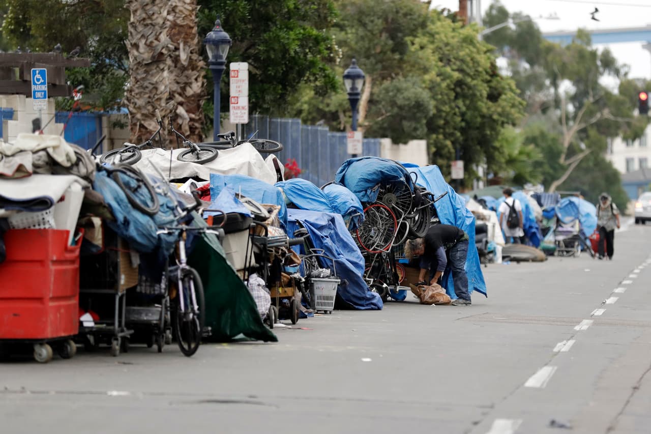 Bakersfield seguira ejemplo de Los Ángeles para afrontar el problema de personas sin hogar