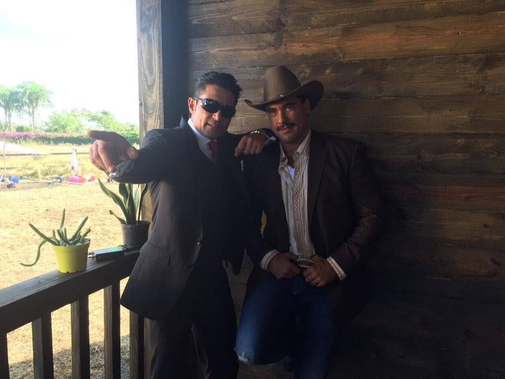 ¿Con cuál de estos dos papacitos te quedas?
