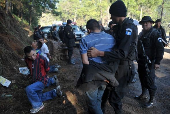 Algo que en principio “daba cierto heroísmo, cierta gallardía” a las acciones impulsadas por el Gobierno ha cobrado con el tiempo un significado de muerte y destrucción que perciben, sobre todo, los habitantes del nordeste de México, indica Osorno.