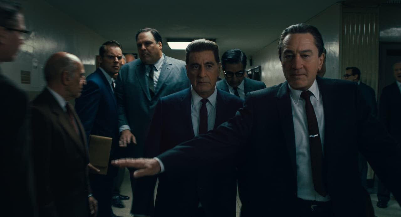 En las escenas de su juventud, el actor, en ese entonces de 66, lució un semblante similar al que presumió en sus primeras películas dirigido por Martin Scorsese, director también a cargo de este filme.