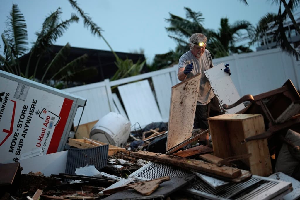 Florida se prepara para una temporada de huracanes por encima de lo normal, advierte NOAA