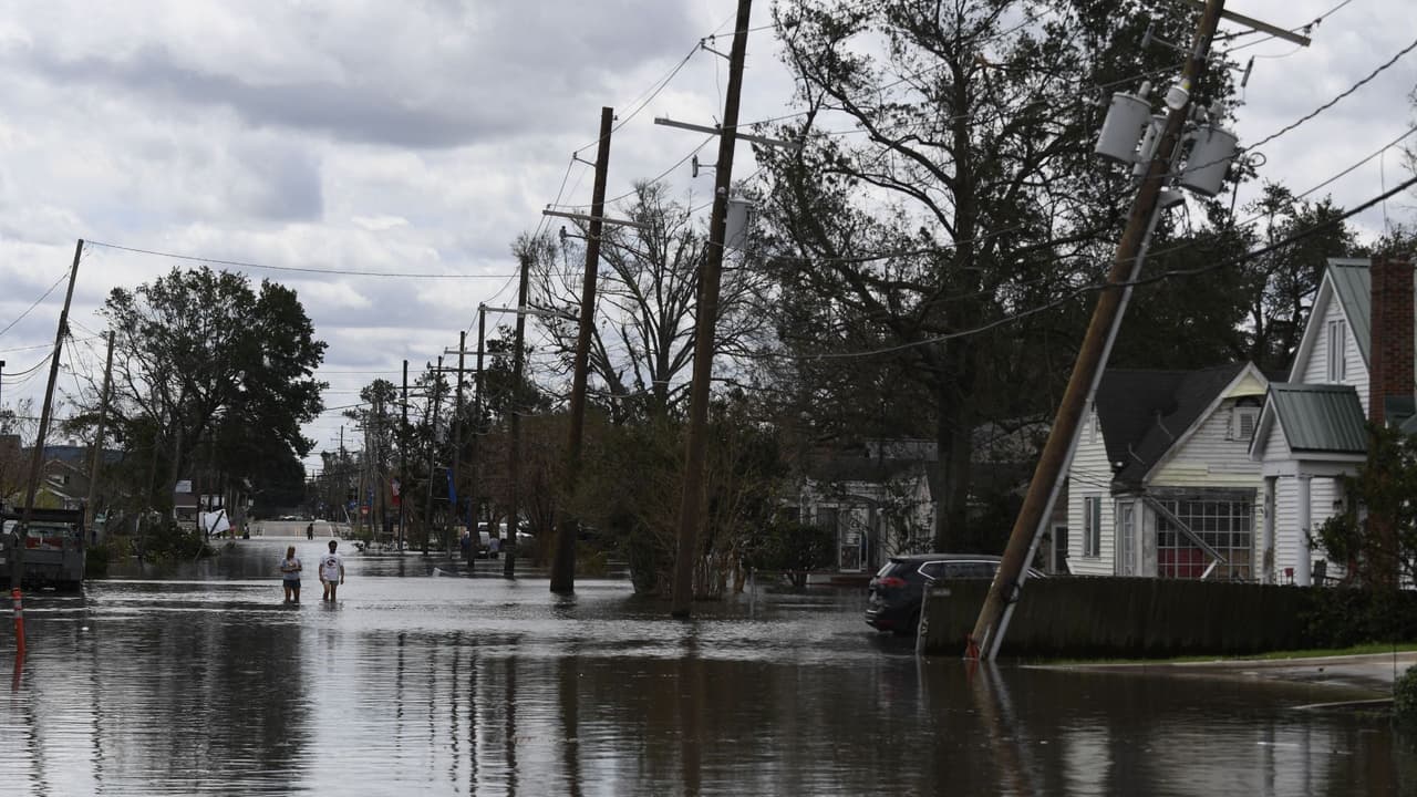 <b>En video:</b> Un equipo de Univision Noticias visitó la zona de Norco, al oeste de Nueva Orleans, donde el impacto de la tormenta se prolongará por mucho tiempo.