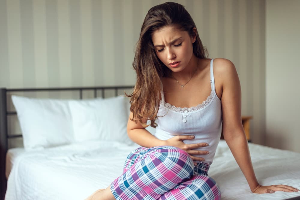 “Hay gente que come más de mil calorías y cosas con condimentos y luego andan inflamadas”, agregó.