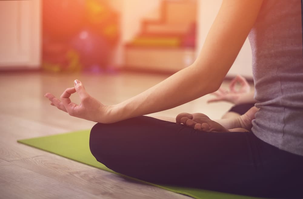 <b>GÉMINIS</b>
<br>Par evitar la desconcentración, puedes repetir mantras u oraciones al ingresar al estado meditativo. Lo ideal es que te ubiques en un espacio muy solitario y donde reine el silencio.