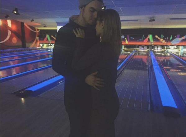 También Laura Carmine y Adriano Zendejas terminaron su noviazgo después de estar juntos 10 meses.