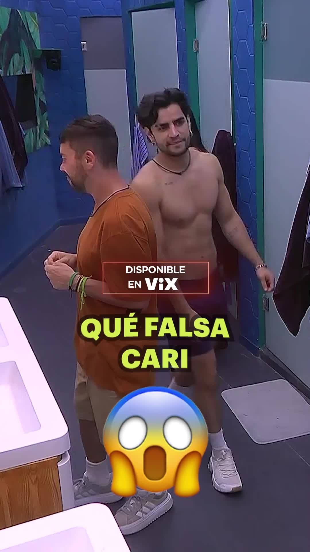 Dalílah y Shiky se agarran de las greñas en el baño y él le pide ayuda a Alexis