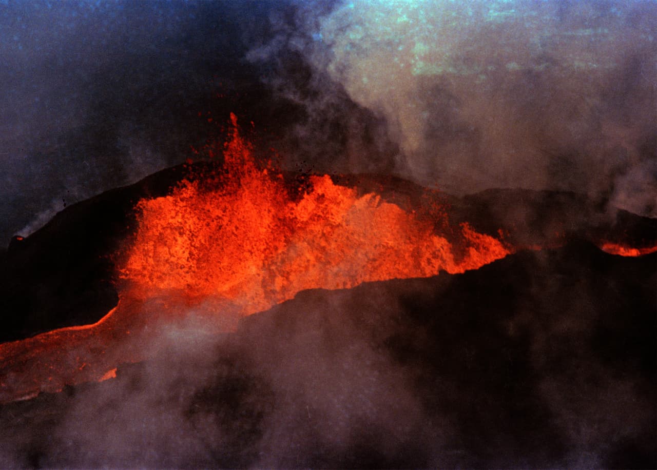 Hawaii se prepara para la posible erupción del volcán activo más grande del mundo