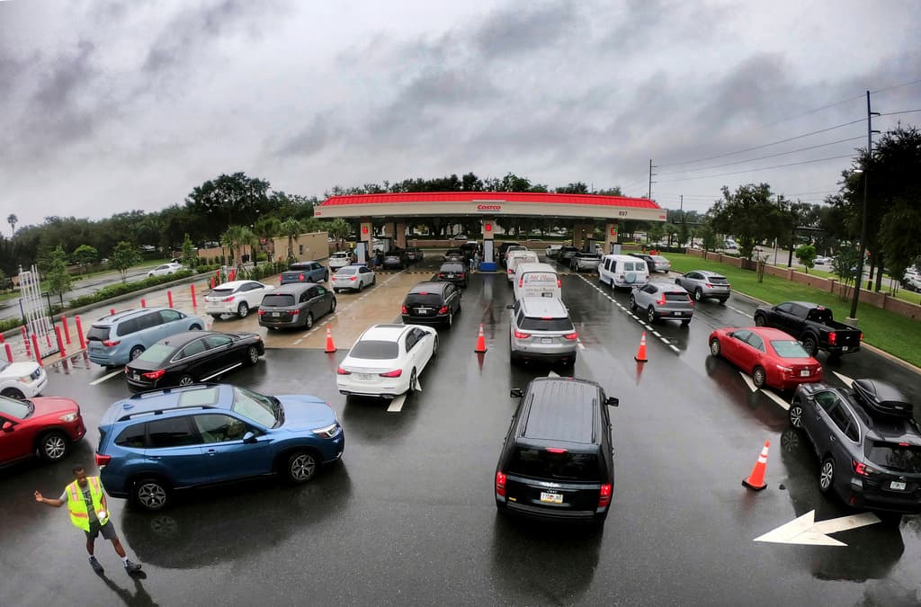 Las rutas más seguras para evacuar el área de Orlando y servicios de emergencia antes del paso del huracán Milton