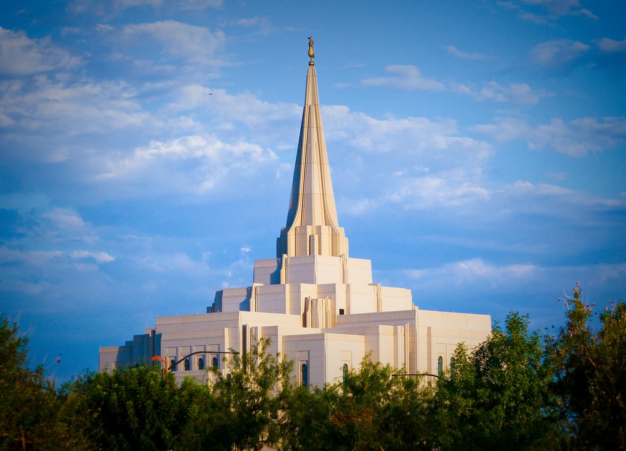 <b>Puesto 20</b>. 
<b>Gilbert, Arizona.- </b>Esta ciudad entra en la lista con un total de 57.93 puntos de 100 a evaluar, respecto a las ciudades para encontrar un nuevo trabajo durante 2020. Asimismo, es una de las que ha reportado un mayor ingreso anual de los trabajadores de EEUU.