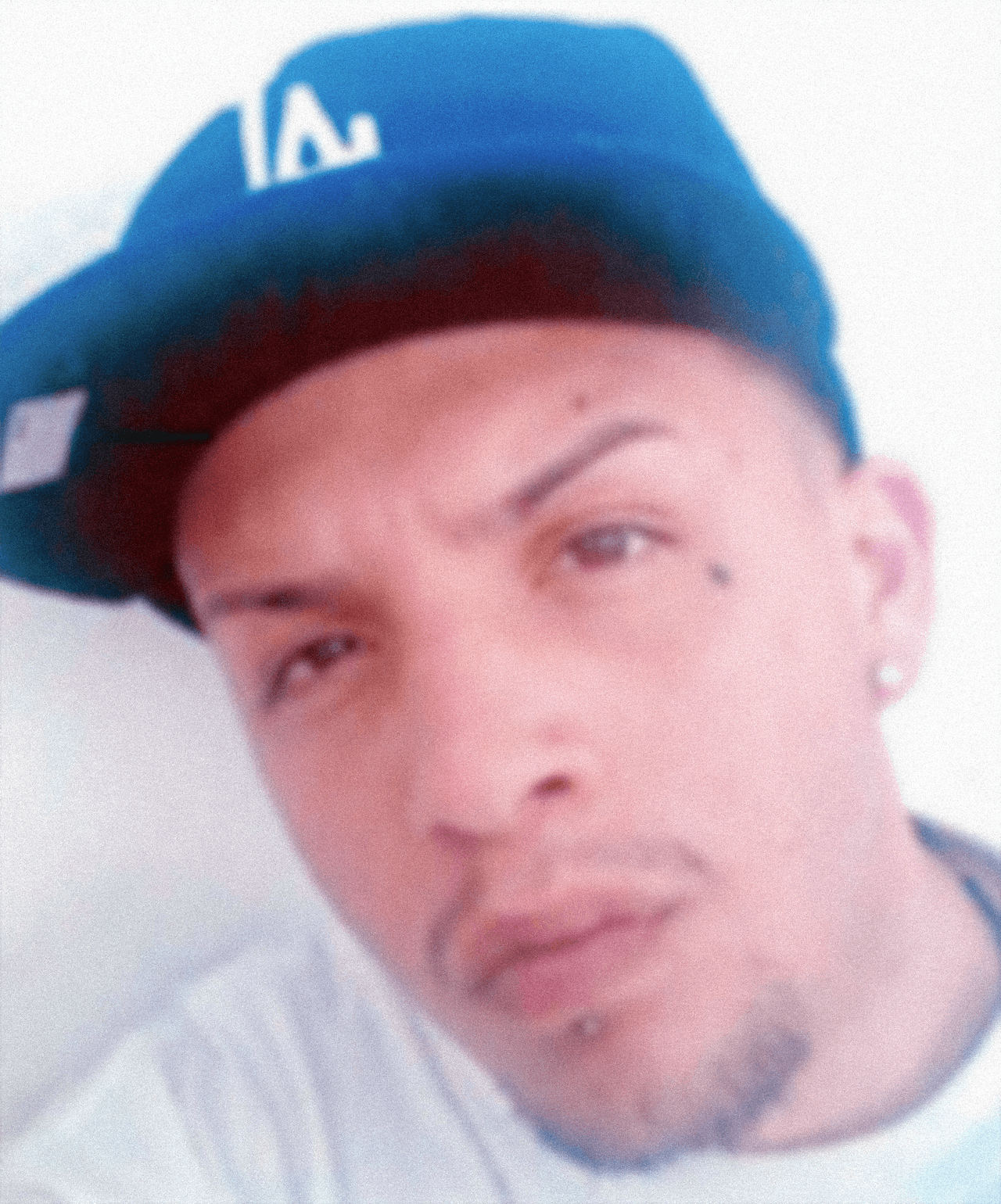 <b>César Soltero Herrera</b> es buscado por un asesinato e intento de asesinato en North Hollywood, California en 2017. Es posible que resida en México, país con el cual tiene vínculos. El FBI ofrece una recompensa de hasta $ 5,000 por información que conduzca a su arresto.