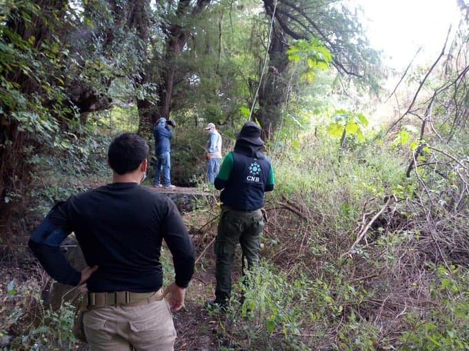Hallan los restos de al menos 59 personas en fosas clandestinas en el violento estado de Guanajuato, México