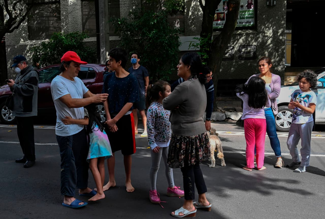 El más reciente informe del Centro Sismológico señaló que hasta el momento se han presentado 653 réplicas, la más grande de ellas de 4.9.