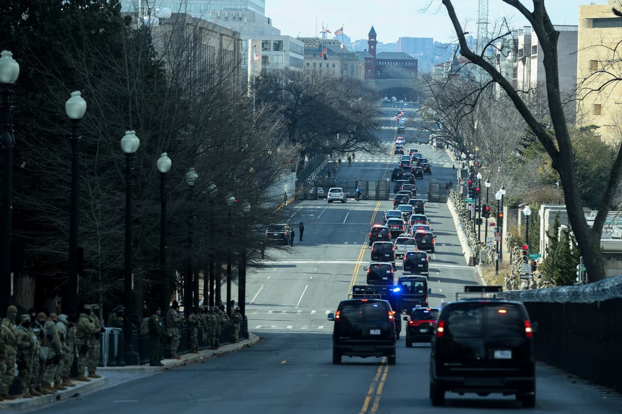 La actual generación de ‘La Bestia’ fue encargada por el Servicio Secreto de los Estados Unidos en 2014 e hizo su debut en septiembre de 2018 en la ciudad de Nueva York, cuando fue usada para transportar al ex presidente Donald Trump a la Asamblea General de la Organización de las Naciones Unidas.