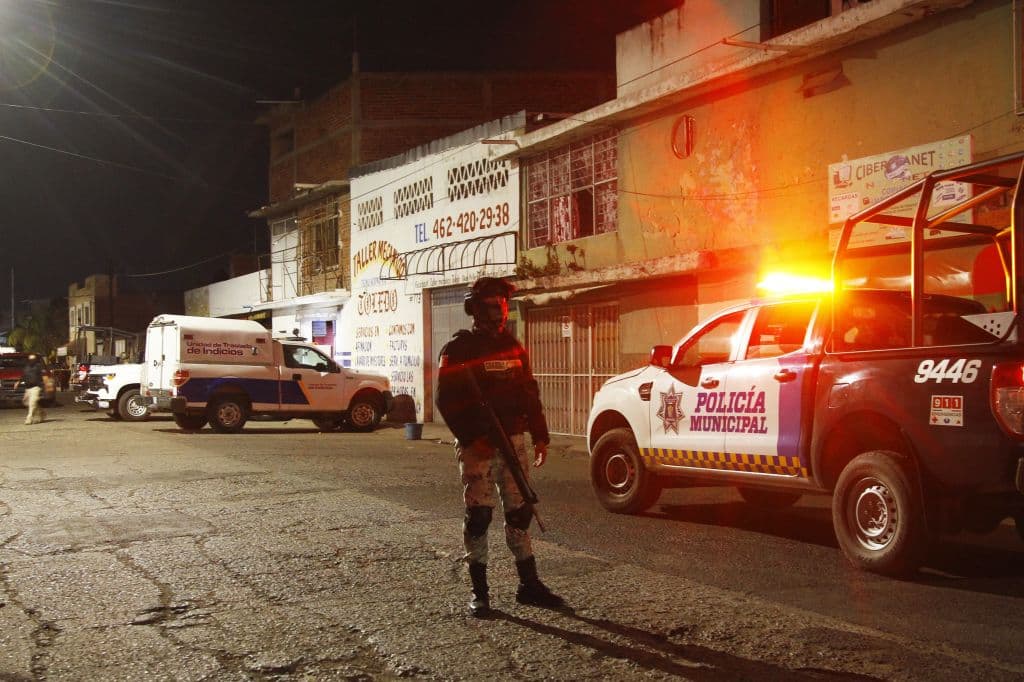 Ejército mexicano dice que el narcotráfico aumentó uso de explosivos (sobre todo con drones)