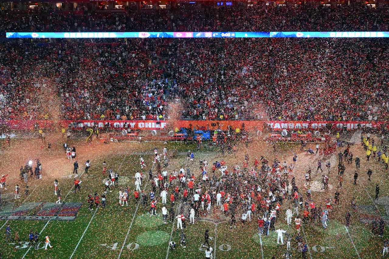 Los Kansas City Chiefs logran el triunfo en el Super Bowl 2023 ante los Philadelphia Eagles