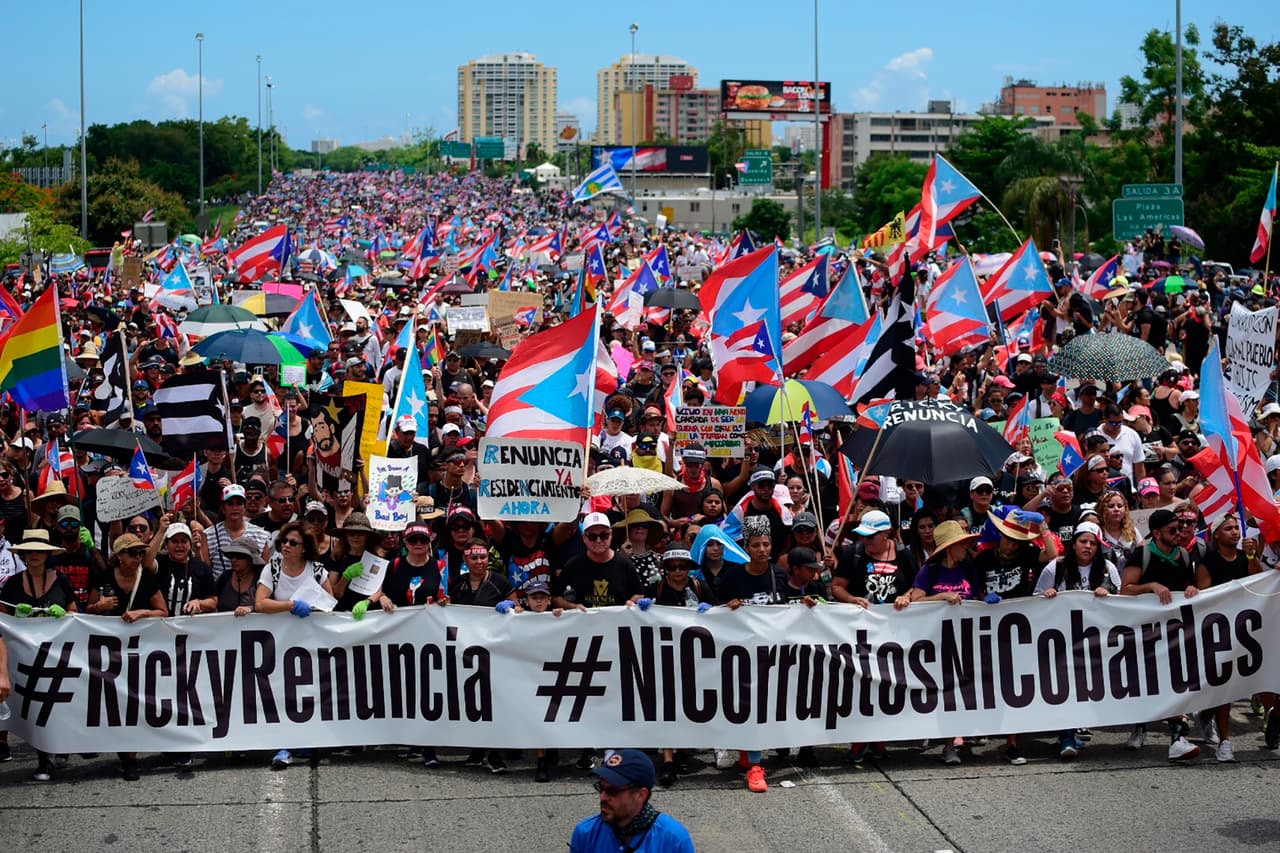 Aumenta la presión contra el gobernador de Puerto Rico: nueva movilización masiva le pide la renuncia