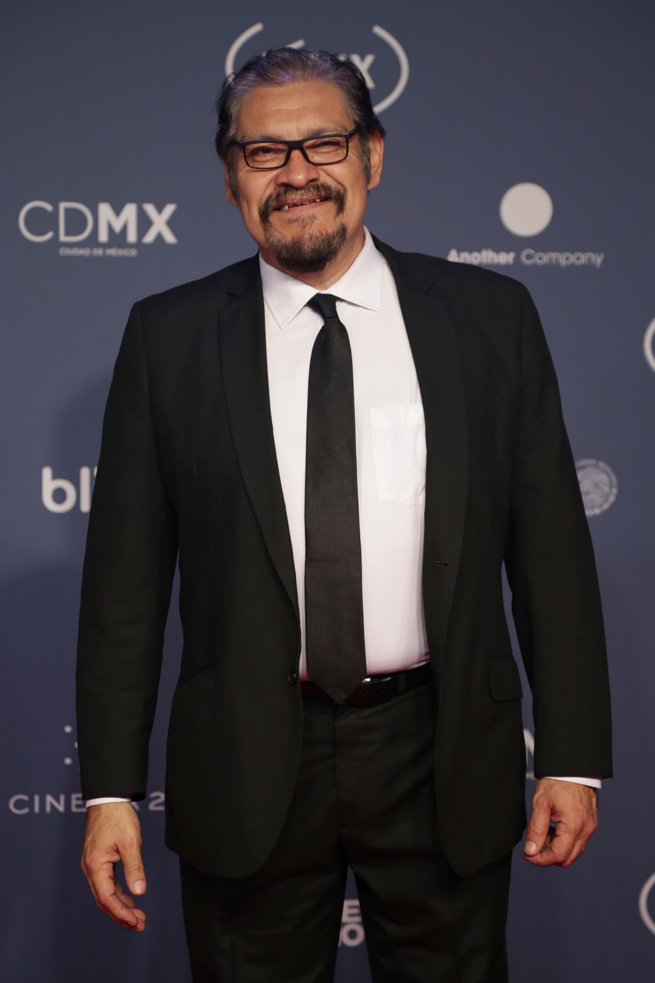 <b>Joaquín Cosío</b>
<br>
<a href="https://www.univision.com/local/chicago-wgbo/joaquin-cosio-de-the-suicide-squad-nos-cuenta-el-secreto-de-como-ser-malo-pero-agradable-video">El actor mexicano</a>, reconocido por cintas como 
<i>Infierno, Matando Cabos</i> y 
<i>The Suicide Squad</i>, habló en 
<a href="https://www.milenio.com/espectaculos/cine/malencarado-miedo-peliculas-terror-joaquin-cosio" target="_blank">una entrevista</a> sobre sus experiencias sobrenaturales.
