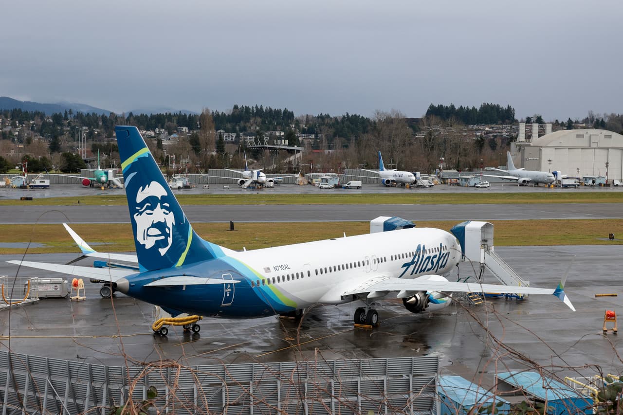 El Boeing 737 Max 9 vuelve a volar en Estados Unidos: lo que debes saber