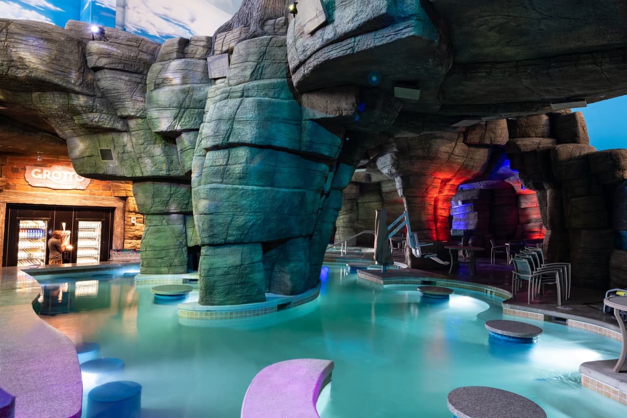 El complejo de 1.5 millones de pies cuadrados también tiene un spa, así como un espacio para reuniones para convenciones y eventos.