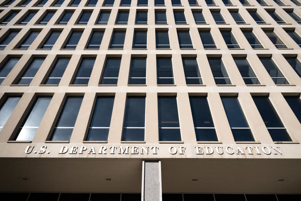 Trump planea firmar una orden ejecutiva para desmantelar el Departamento de Educación este mismo jueves, según medios