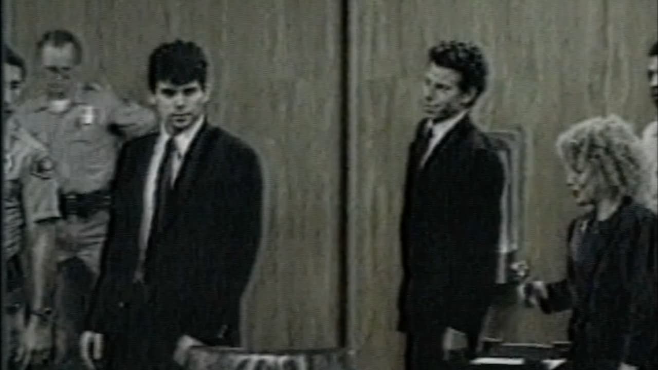 En el juicio, 
<b>los hermanos también refieren a que su padre "era muy exigente y controlador" con sus estudios y prácticas deportivas. </b>Incluso dicen José Menéndez se interesaba tanto en la vida de sus hijos, que con Lyle interfería en su relación con su novia. 
<br>
<br>Esto se refiere un perfil publicado en Los Ángeles Times, en 1990, sobre la familia y que se titula: 
<a href="https://www.latimes.com/archives/la-xpm-1990-07-22-tm-930-story.html" target="_blank">Los Hermanos Menéndez: José Menéndez le dio a sus hijos todo, tal vez hasta un motivo para matar</a>