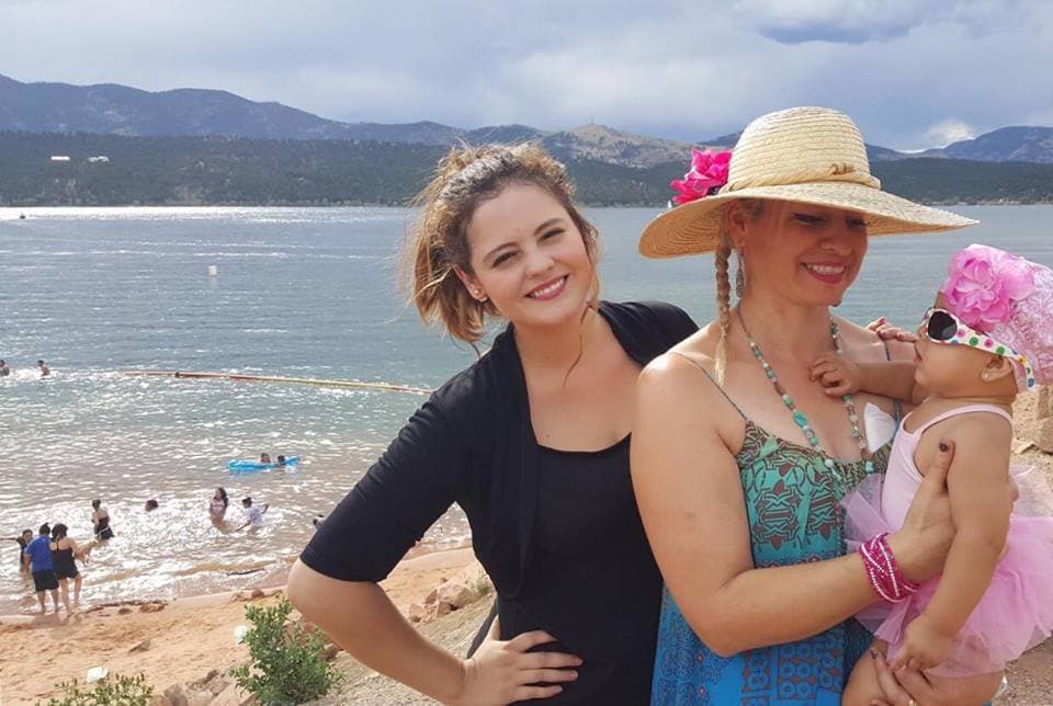Ella se ve muy bien y feliz junto a sus hijos London y Sidney.