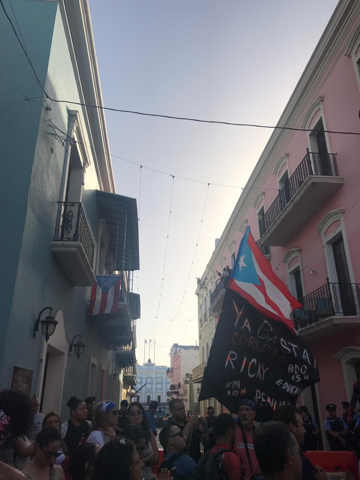 Roselló ha despedido a varios de sus asesores cercanos que participaron del chat y otros jefes de agencia, como el secretario de Edificios Públicos, han renunciado en medio de investigaciones.