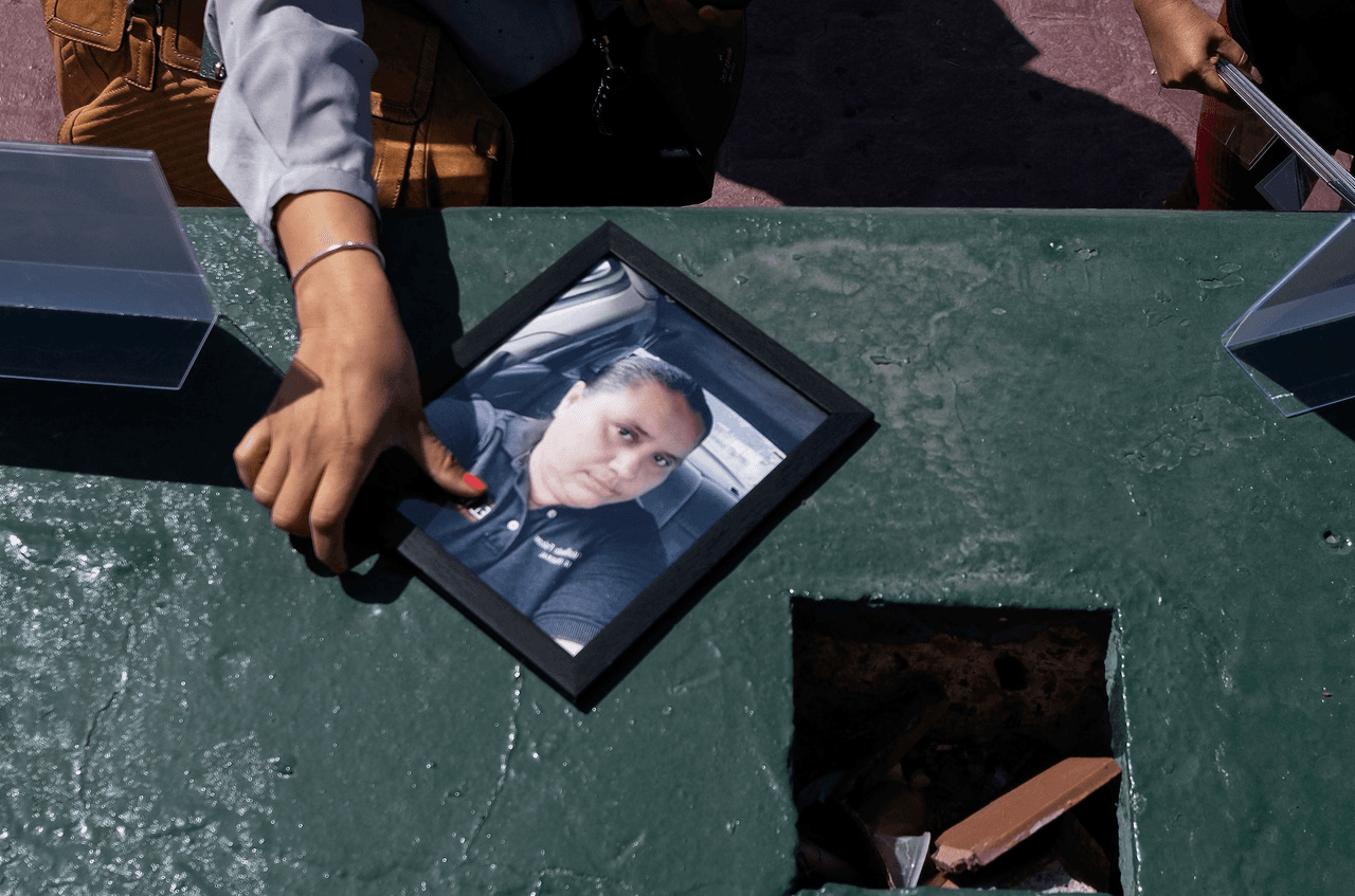 Una foto de Yessenia Mollinedo. El subsecretario de Seguridad y Protección Ciudadana, Ricardo Mejía Berdejo, 
<b>dijo que se espera la pronta detención de los presuntos asesinos. </b>