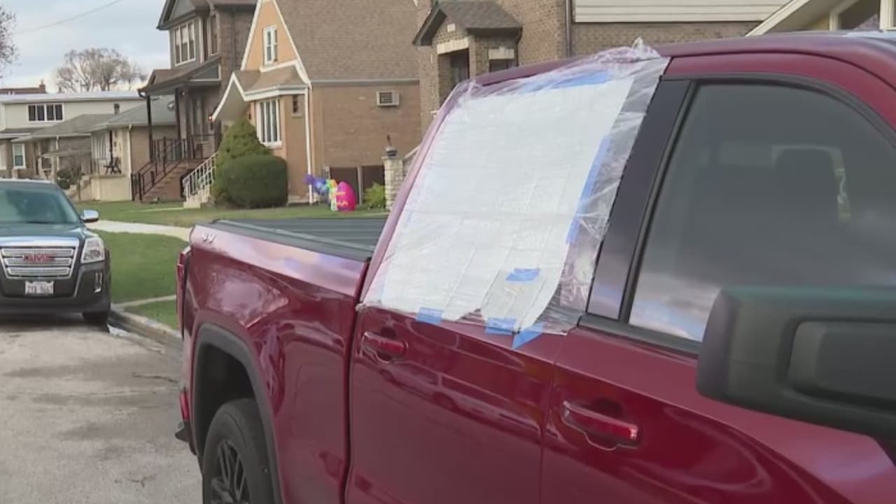 Vandalizan y roban múltiples vehículos en Chicago: Conversamos con uno de los afectados