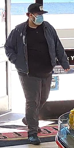Las cámaras de vigilancia captaron las imágenes del presunto ladrón.