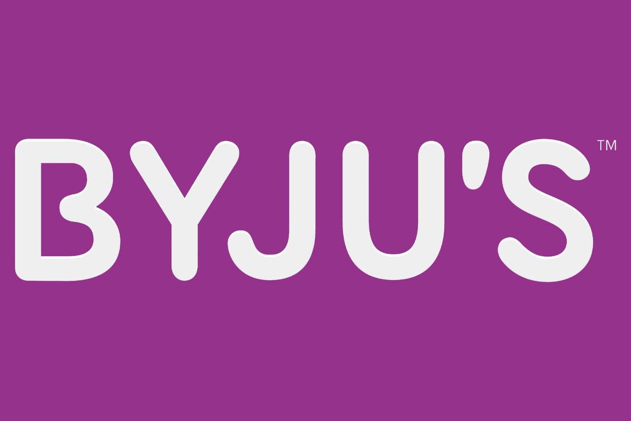 <b>Puesto 13. BYJU's</b>
<br>
<br>Valor neto: 21,000 millones de dólares
<br>
<br>País: India
<br>
<br>Categoría: Edtech
<br>
<br>Más del 77% de los ‘decacornios’ se desarrollan en campos relacionados con la tecnología, principalmente en 
<i>software</i> financiero y comercial.