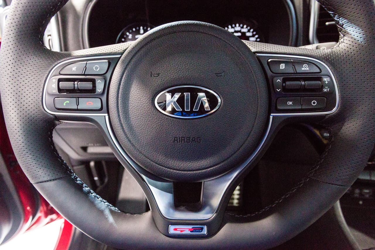 <b>Puesto 6. Kia</b>
<br>
<br>Este fabricante de autos de Corea del Sur ha gastado 129,562,000 dólares. Unos 910 segundos en 13 avisos, transmitidos en 10 ediciones del Super Bowl.
