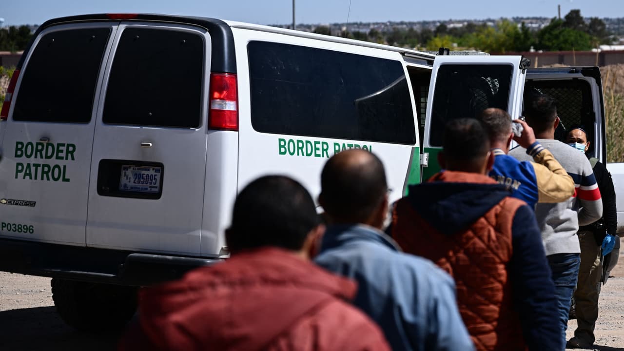 La desconcertante cifra de casos de asilo acumulados que muestra el caos en las cortes de inmigración de EEUU