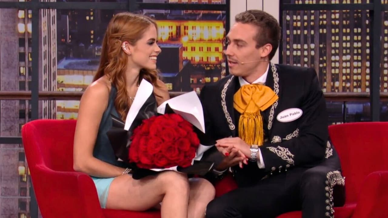 Juan Pablo le entrega una promesa de amor a su flechada y le dedica romántica serenata