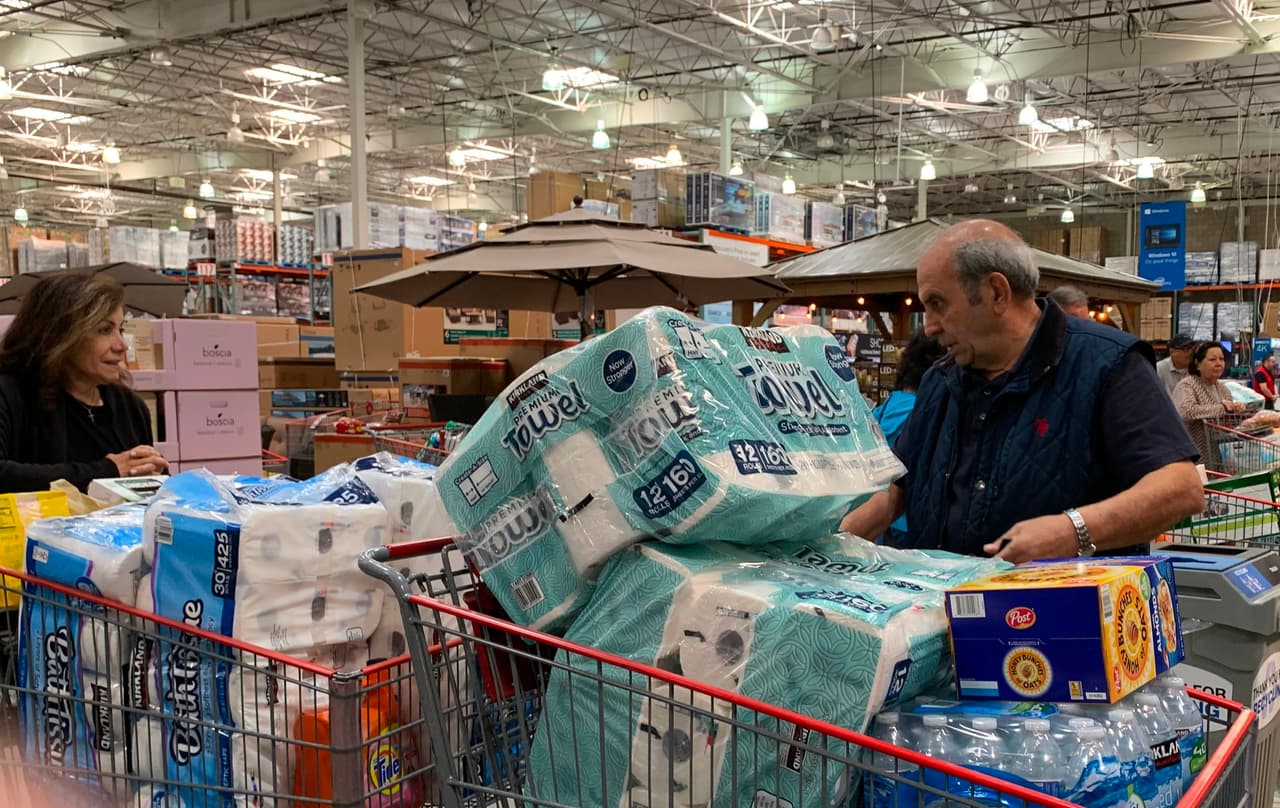De hecho, el Fiscal de California, Xavier Becerra, aseguró que se han escuchado quejas sobre productos y servicios que han tenido un aumento significativo de sus precios.