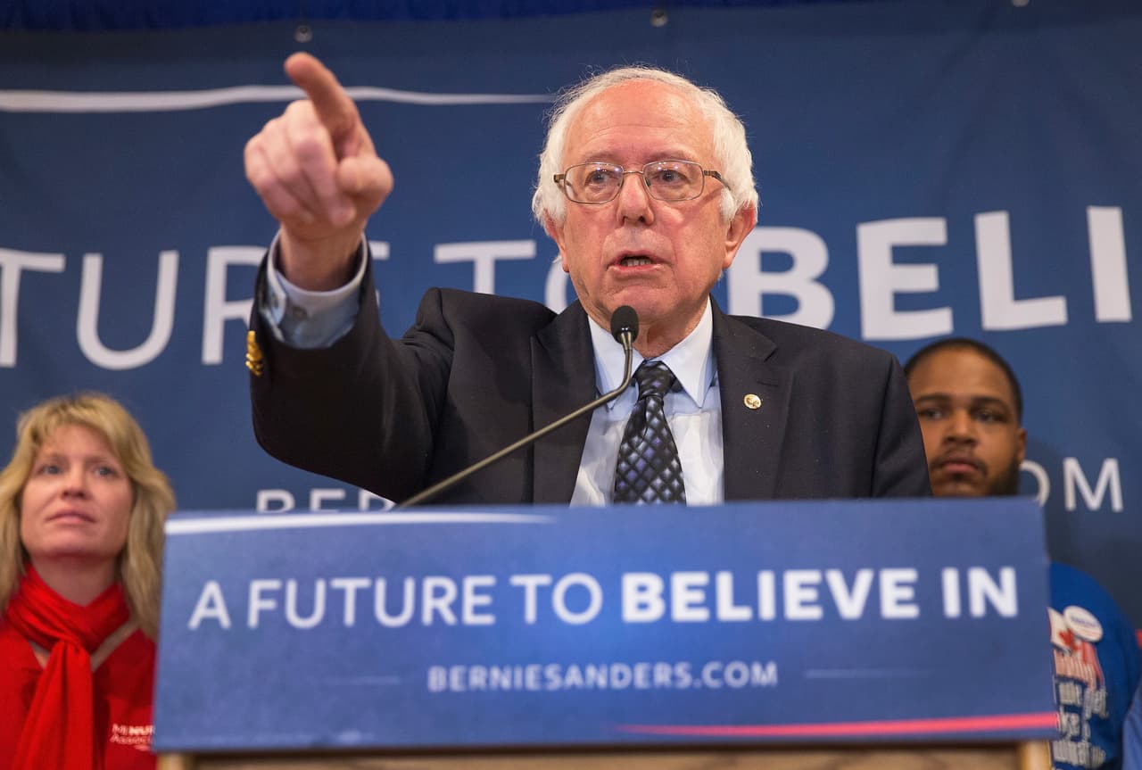 Bernie Sanders también tiene a muchas celebridades a su lado.