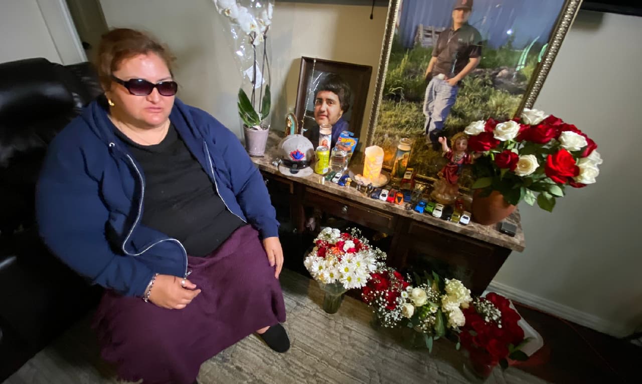 "¿Qué hizo para que me lo mataran?": dice la mamá de Damián García, quien pide explicaciones para saber 
<a href="https://www.univision.com/local/dallas-kuvn/damian-garcia-tiroteo-fiesta-garland" target="_blank">qué detonó el tiroteo en una fiesta en Garland</a> donde murió su hijo.