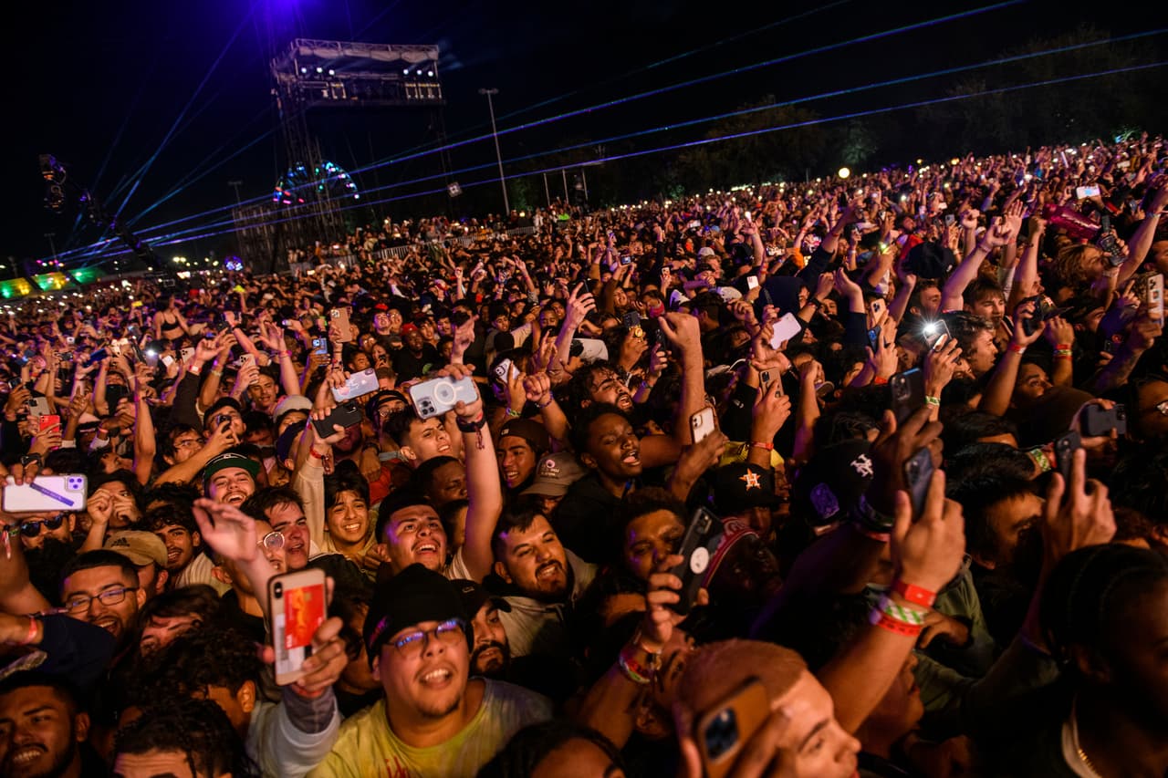 Un adolescente de 14 años, un estudiante de ingeniería y otro que soñaba con ser agente fronterizo: las víctimas del Festival Astroworld