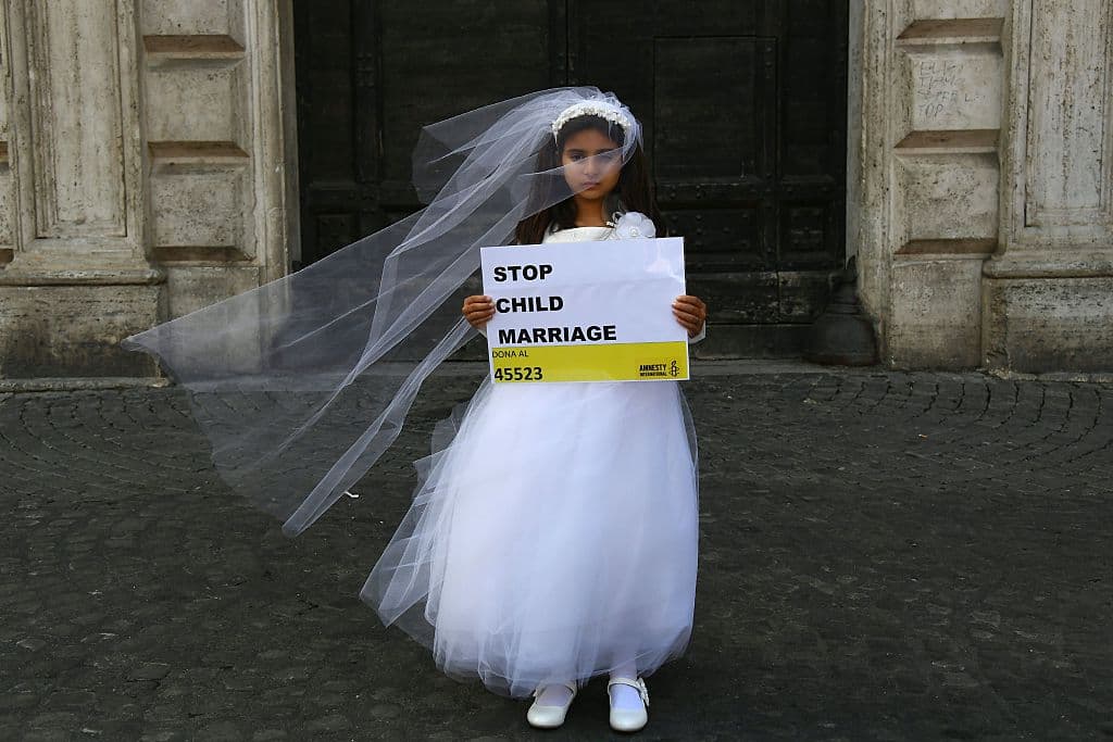 Cientos de niñas menores de edad se casan en EEUU en matrimonios arreglados