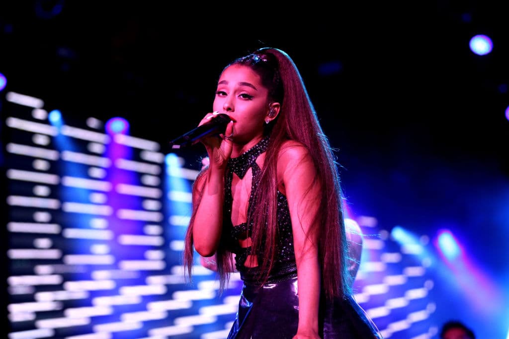 Por si esto fuera poco, algunos de los tatuajes de Ariana Grande están relacionados con 'Harry Potter', Pokémon y la película ‘El viaje de Chihiro’.