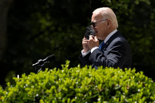 Biden sufre el ‘efecto rebote’ del Paxlovid y da positivo al covid-19 otra vez: explicamos por qué vale la pena tomar el antiviral 