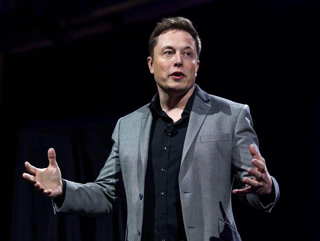 Elon Musk está dispuesto a donar 2% de su patrimonio para combatir el hambre: lo comparamos con realidades económicas