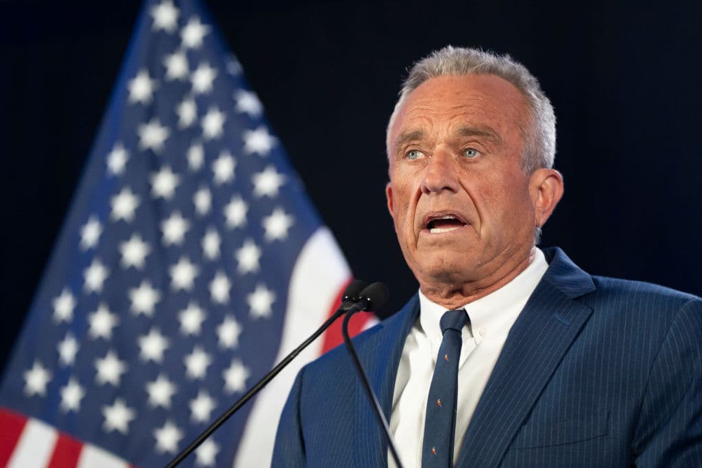 Qué son las "granjas de sanación" contra las drogas que impulsa RFK Jr, nominado de Trump como secretario de Salud