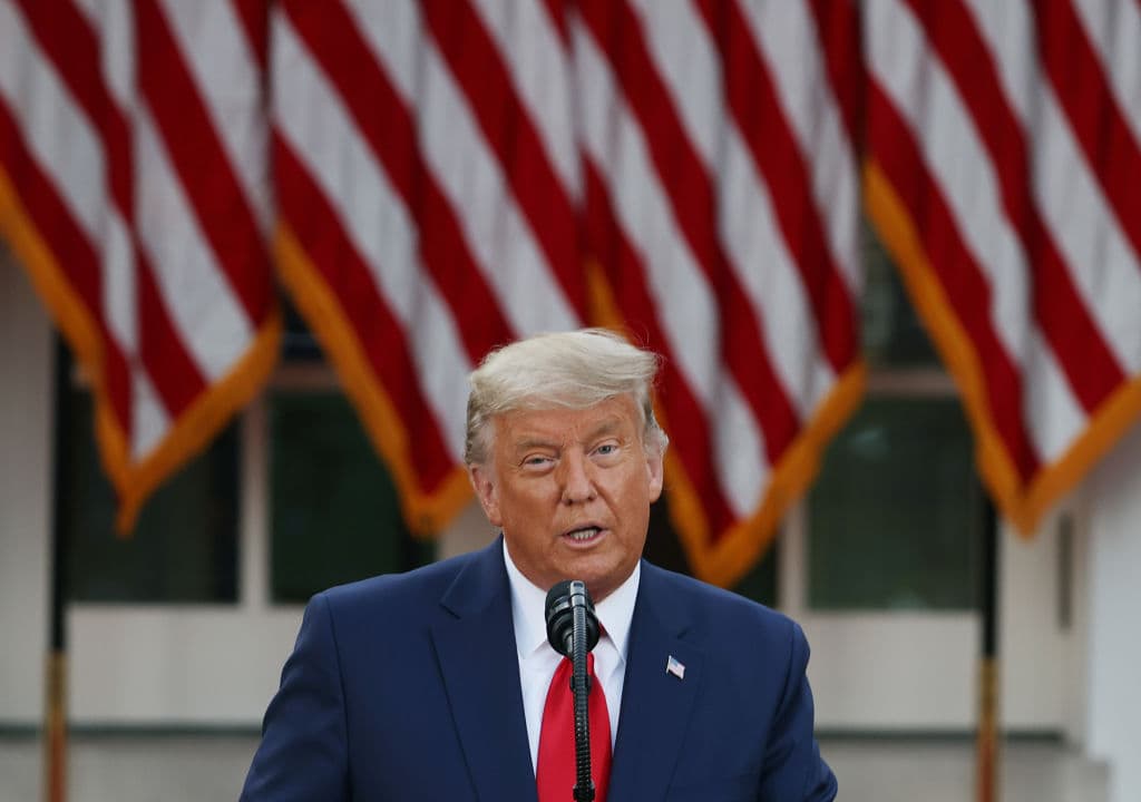 Tras días de silencio, Trump parece reconocer que habrá otro gobierno pero evita hablar explícitamente de su derrota